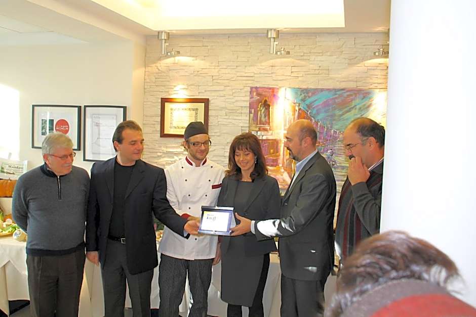 Park Hotel Ai Pini & Restaurant Ai Pini