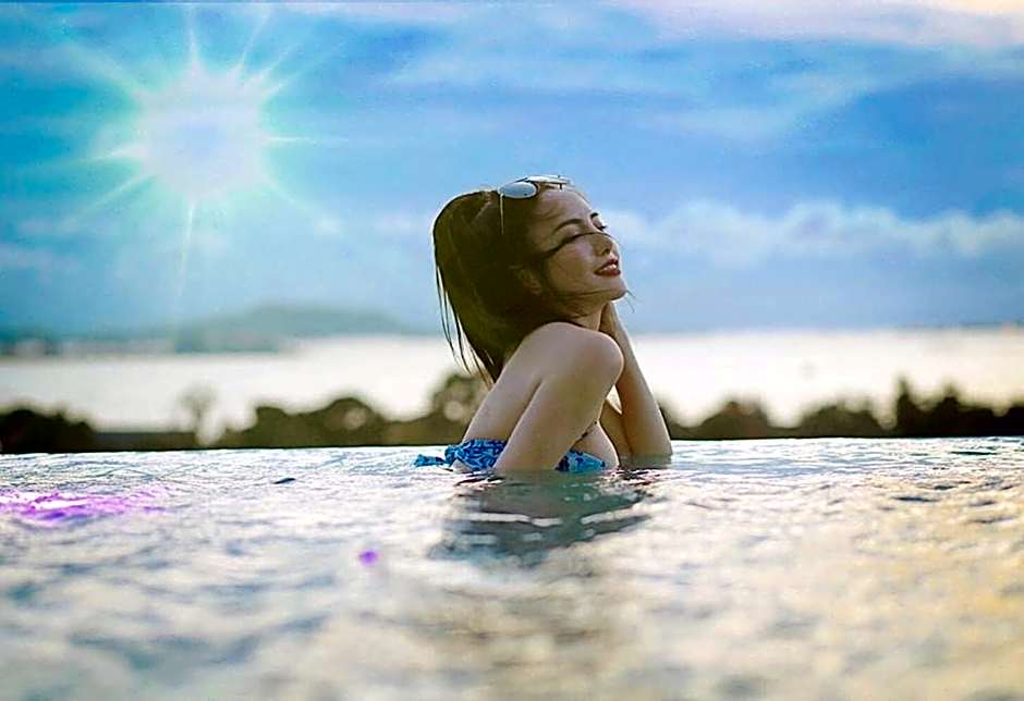 Arize Hotel Sri Racha