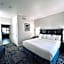 University Park Inn & Suites