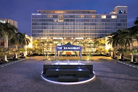Hyatt Regency Dar es Salaam, The Kilimanjaro