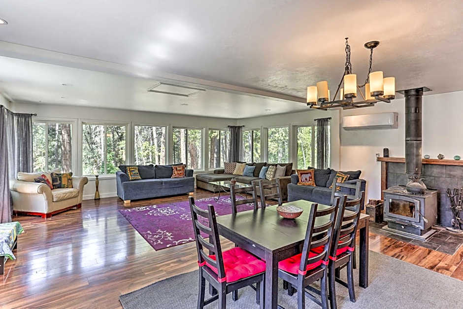 Vibrant Weaverville Escape with Deck and Creek!