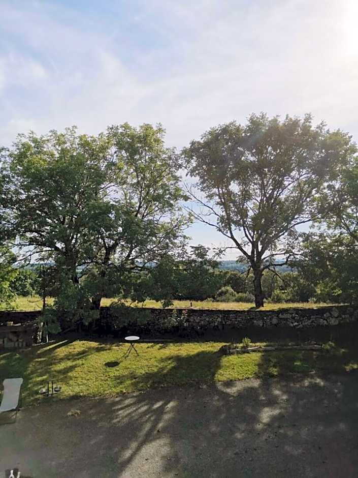 Maison d'Hôtes La Grange