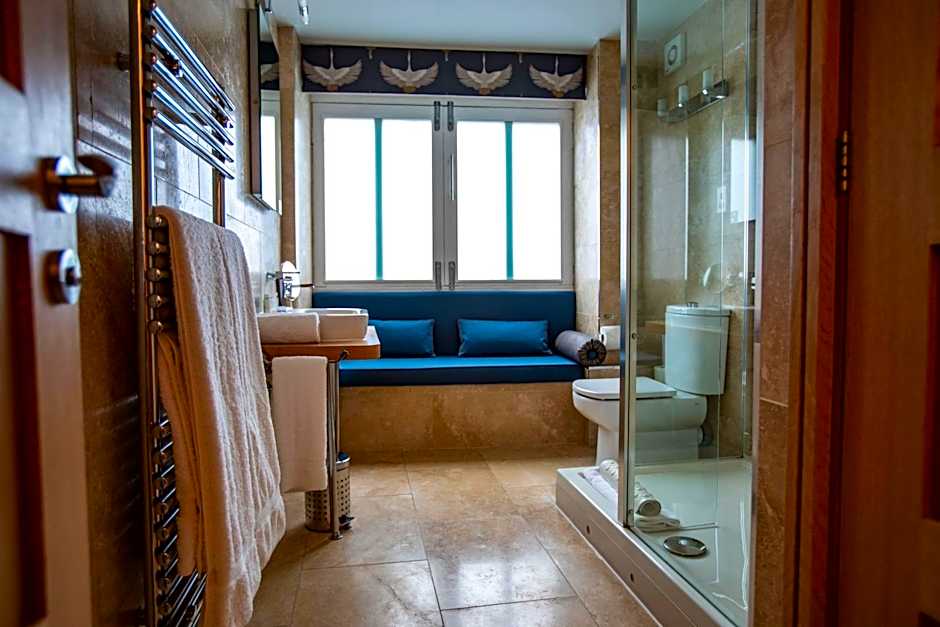 Ennios Boutique Hotel