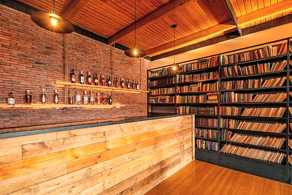 Timber Boutique Hotel