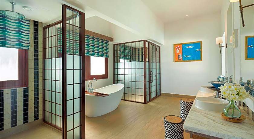 Saii Lagoon Maldives, Curio Collection By Hilton