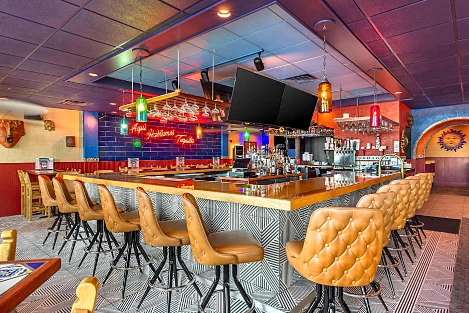 Comfort Inn & Suites Logan International Airport