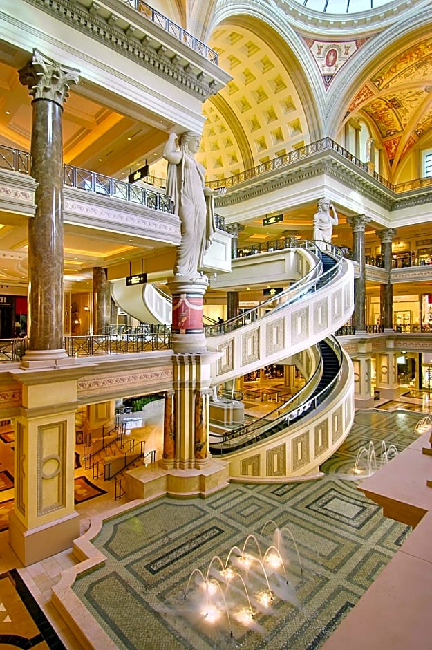 Caesars Palace Hotel & Casino