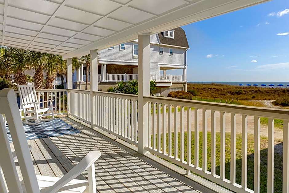 Elizabeth Pointe Lodge