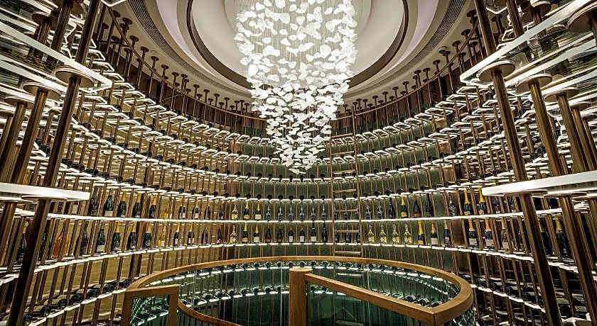 New World Millennium Hong Kong Hotel