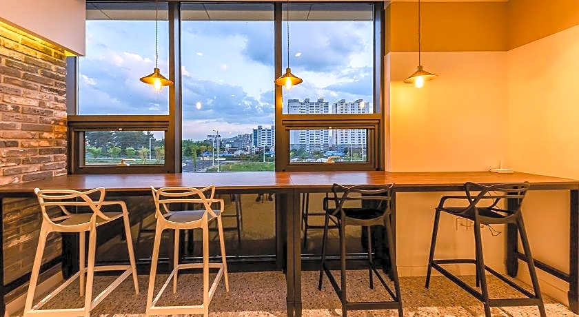 Brown-Dot Hotel Ulsan Sincheon