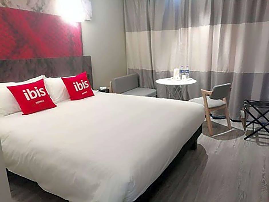 Ibis Xuzhou East Huaihai Road Hotel