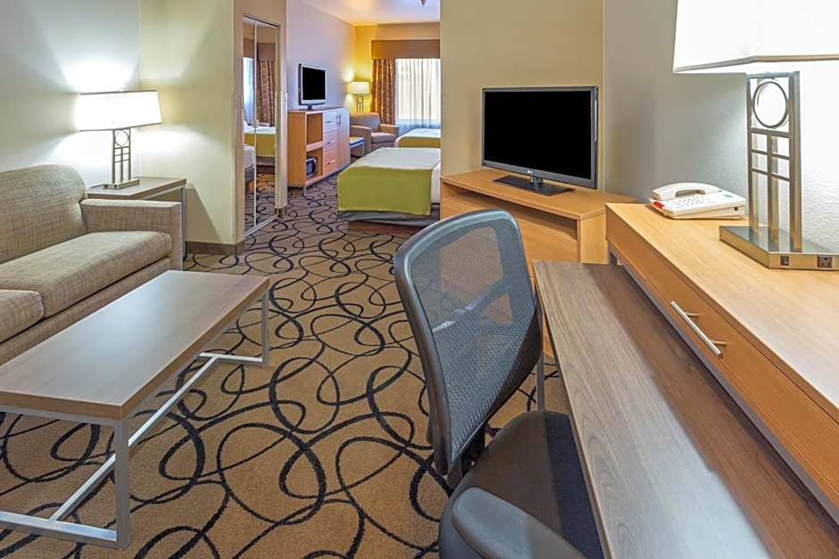 Holiday Inn Express & Suites Henderson By IHG