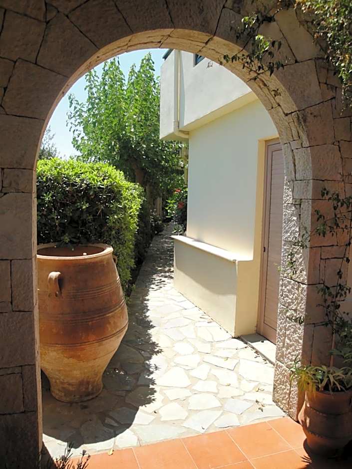 Nancy - Chara Apartments