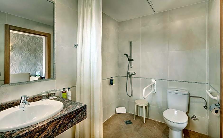 Sercotel Hotel President