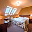 Hotel Octarna - Free On-site Parking