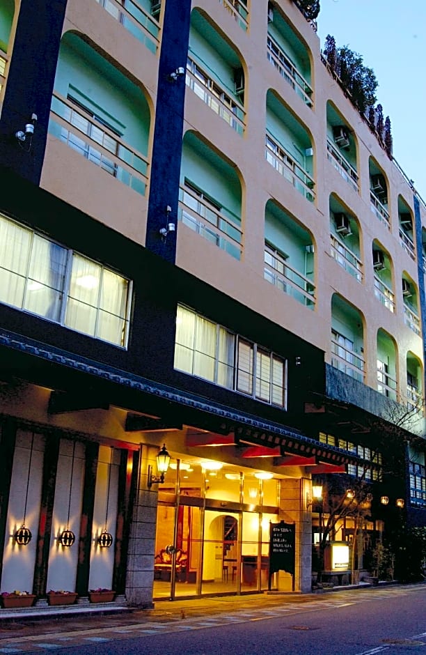 Hotel Housenkaku