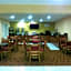 Super 8 by Wyndham Bowling Green South