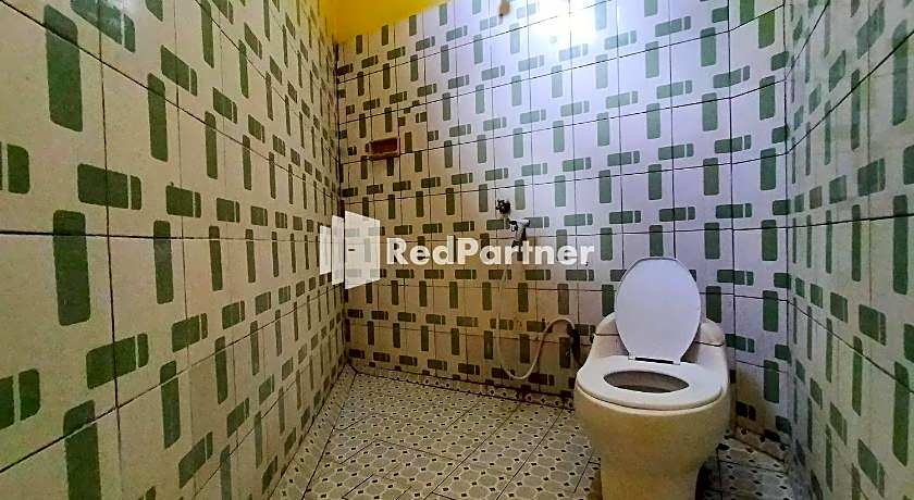 Hotel Hing Amimah near Bau Bau Port RedPartner