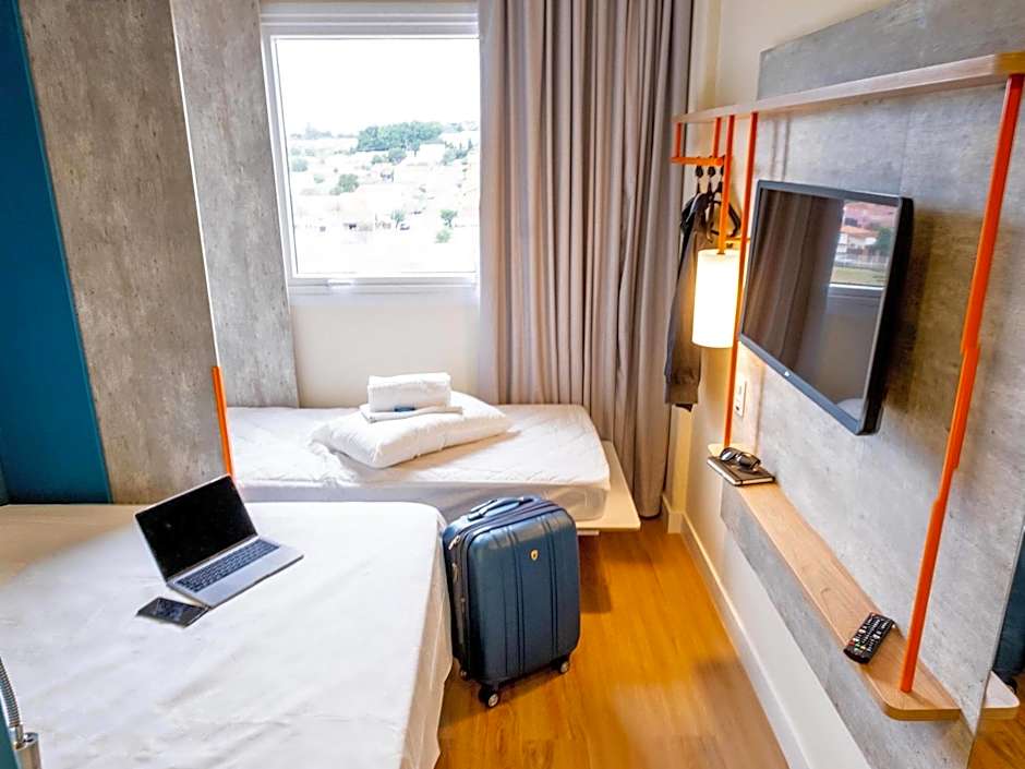 ibis budget Leme SP