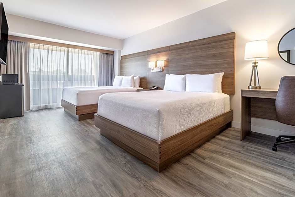 Atrium Hotel Vancouver