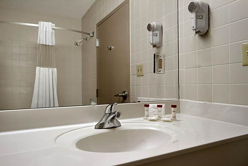 Baymont by Wyndham Johnson City