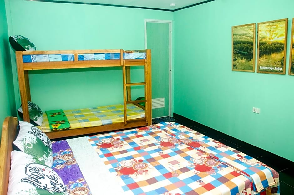 House of TamSe Laagans ' Inn