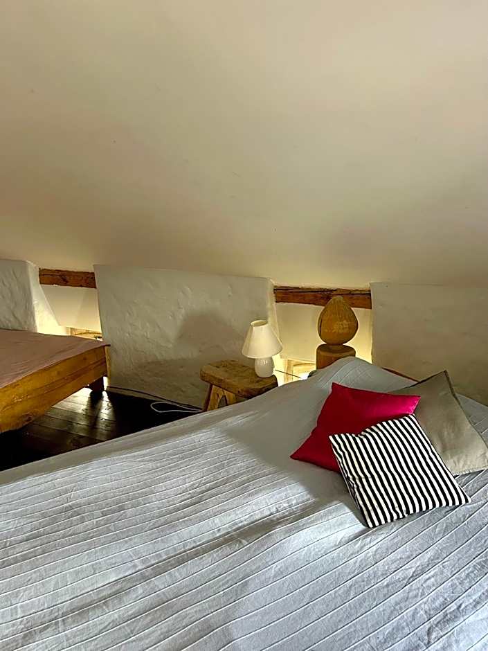 Placówka - tu życie płynie wolniej