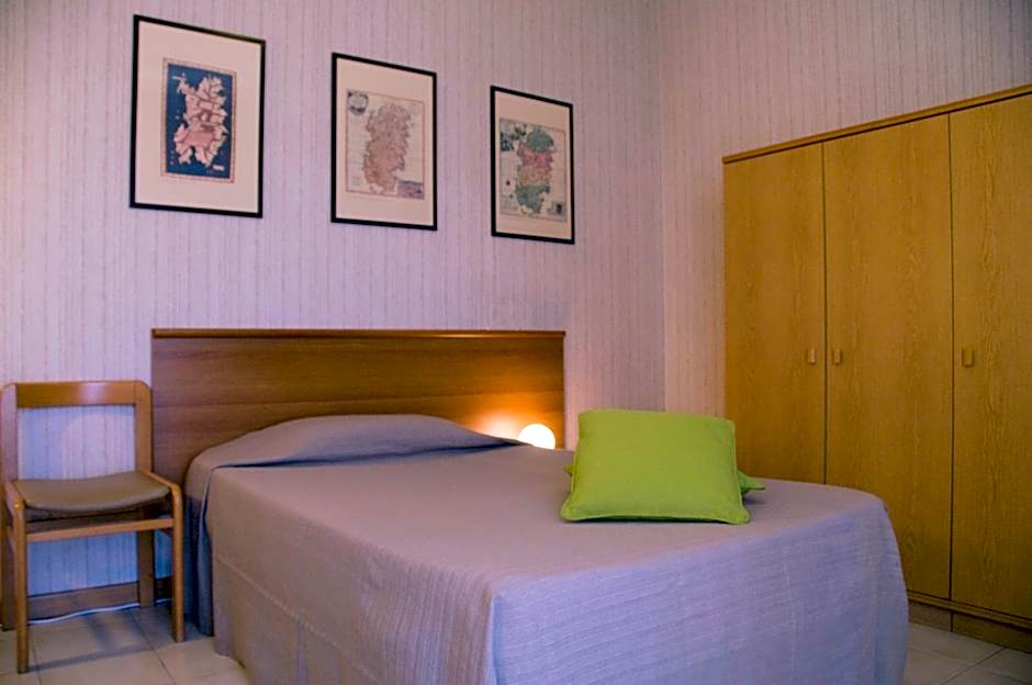 Hotel Residence Ulivi E Palme