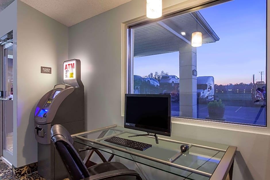 Spark by Hilton Hamburg