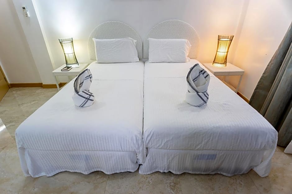 MADISON GARDEN AND RESIDENCES