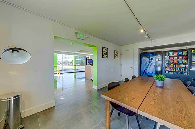 Beautiful Room Near Disney/Universal & I-Drive