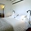 Hotel Restaurant Mas Lazuli by Fimedhotels