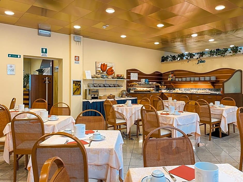 Aparthotel Pineda