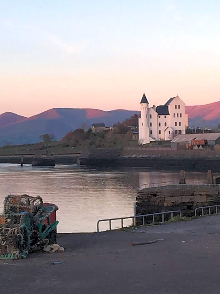 Quinlan & Cooke Boutique Townhouse and QCs Seafood Restaurant