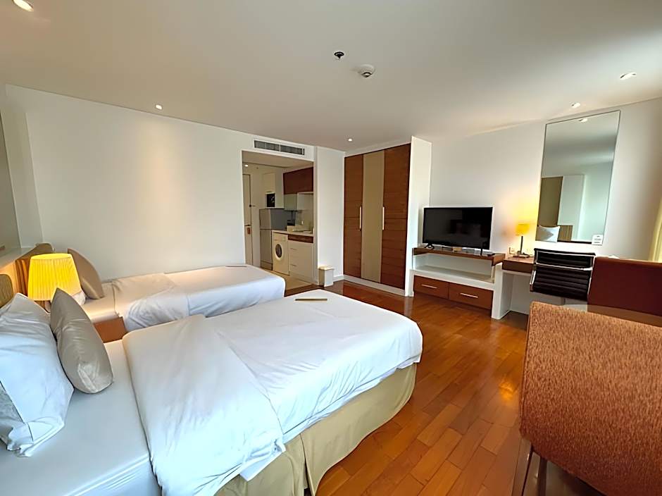 Thomson Residence Hotel