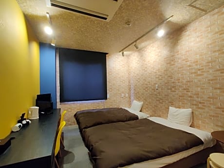 Economy Twin Room