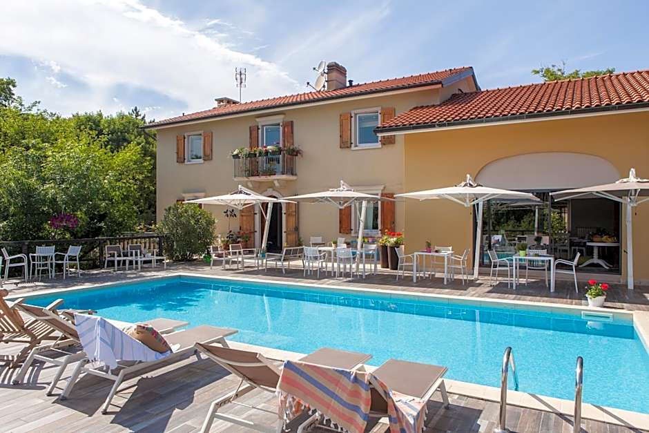 Photo 1 of 50 of Villa Borgo Duino