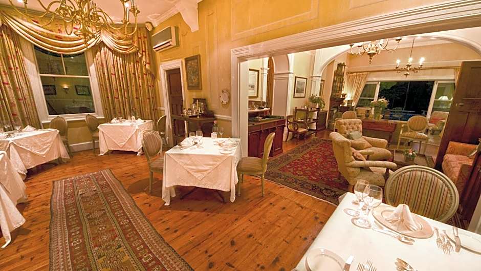 Hacklewood Hill Country House