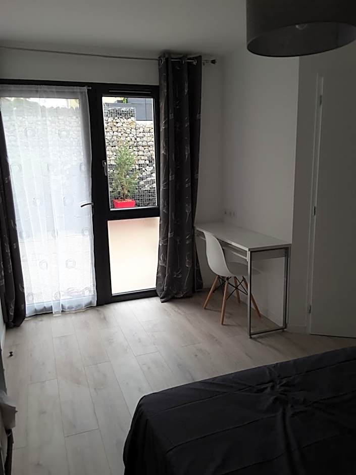 Villa'vi Lyon Est Chambres d'Hôtes