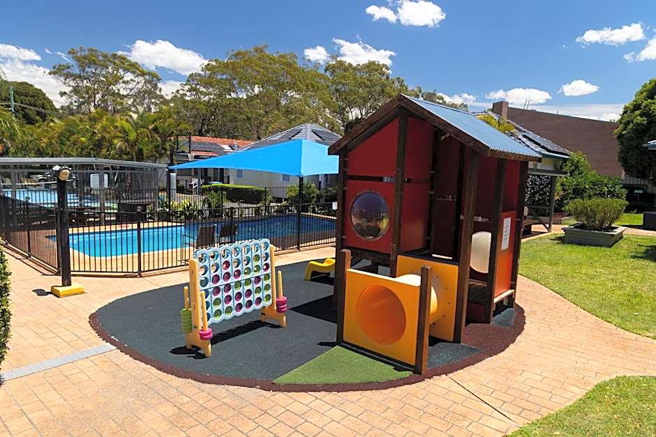 Forster Holiday Village