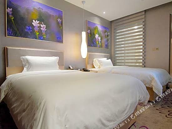 Lavande Hotel Nanchang Hongdu Avenue province  TV station