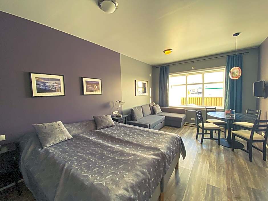 Bakki Apartments & Hostel