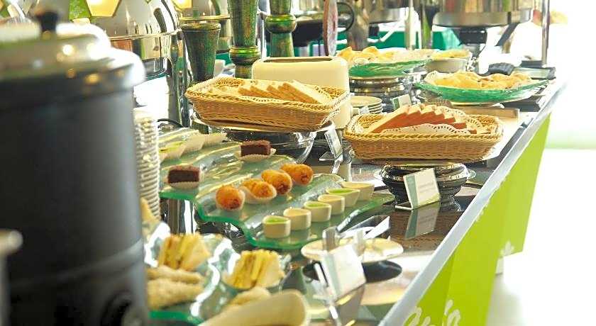 KHAS Pekanbaru Hotel