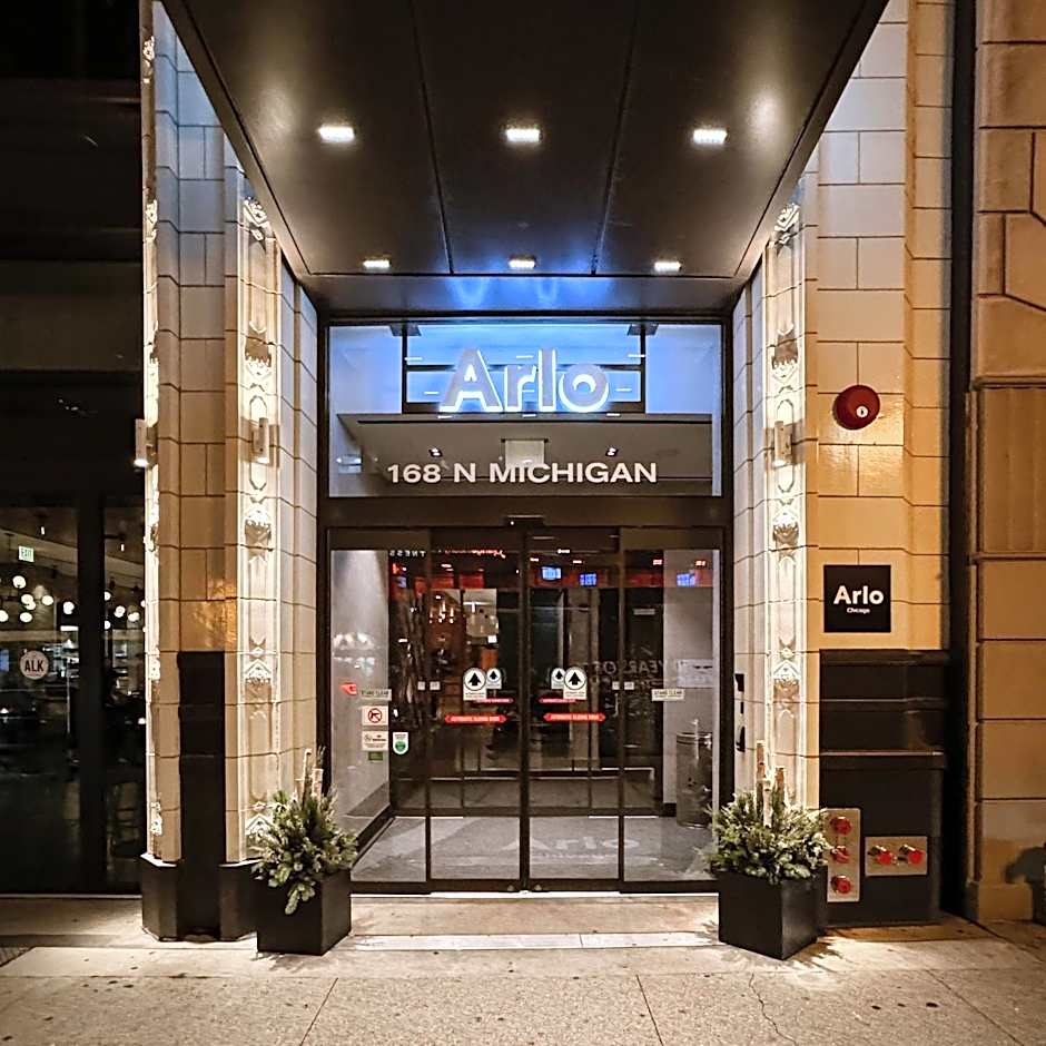 Arlo Chicago