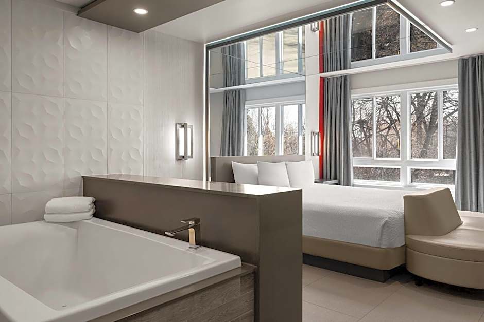 Ramada by Wyndham Laval