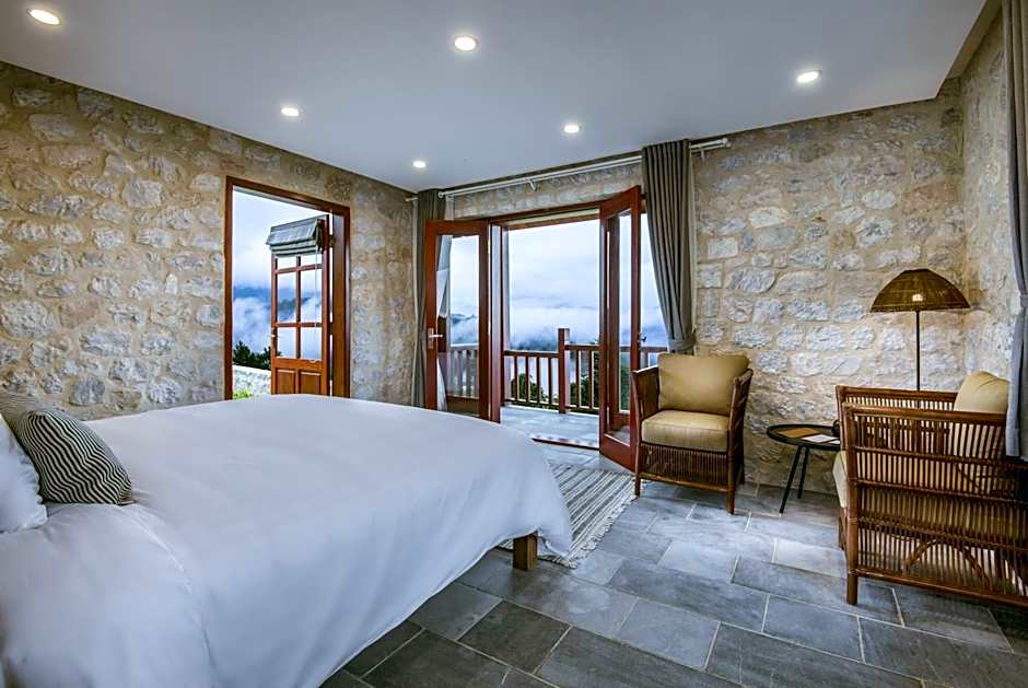 Photo 1 of 5 of Executive Premium Bungalow