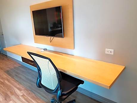 Standard Queen Room with Two Queen Beds