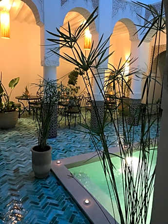 Riad Dollar Des Sables & Spa