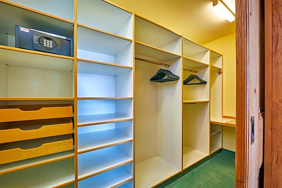 Alpenjuwel Parkhotel Wallgau 4 Sterne Superior Genusshotel mit Spa feinster Kulinarik & Golf Ihr Rückzugsort inmitten der Alpen mit Tradition und Eleganz