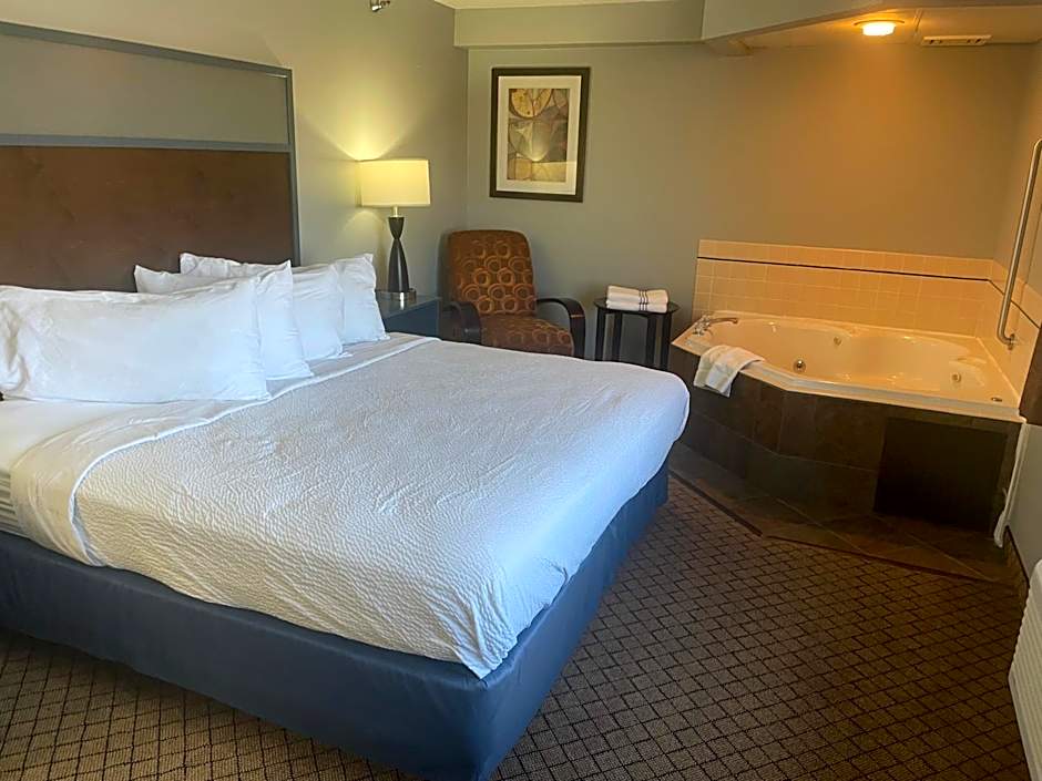 AmericInn by Wyndham Hartford WI
